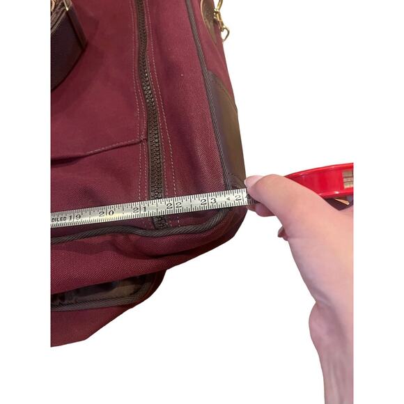 Duluth Pack Sportsman's Garment Bag In Waxed Canvas Burgundy EUC - Picture 10 of 12